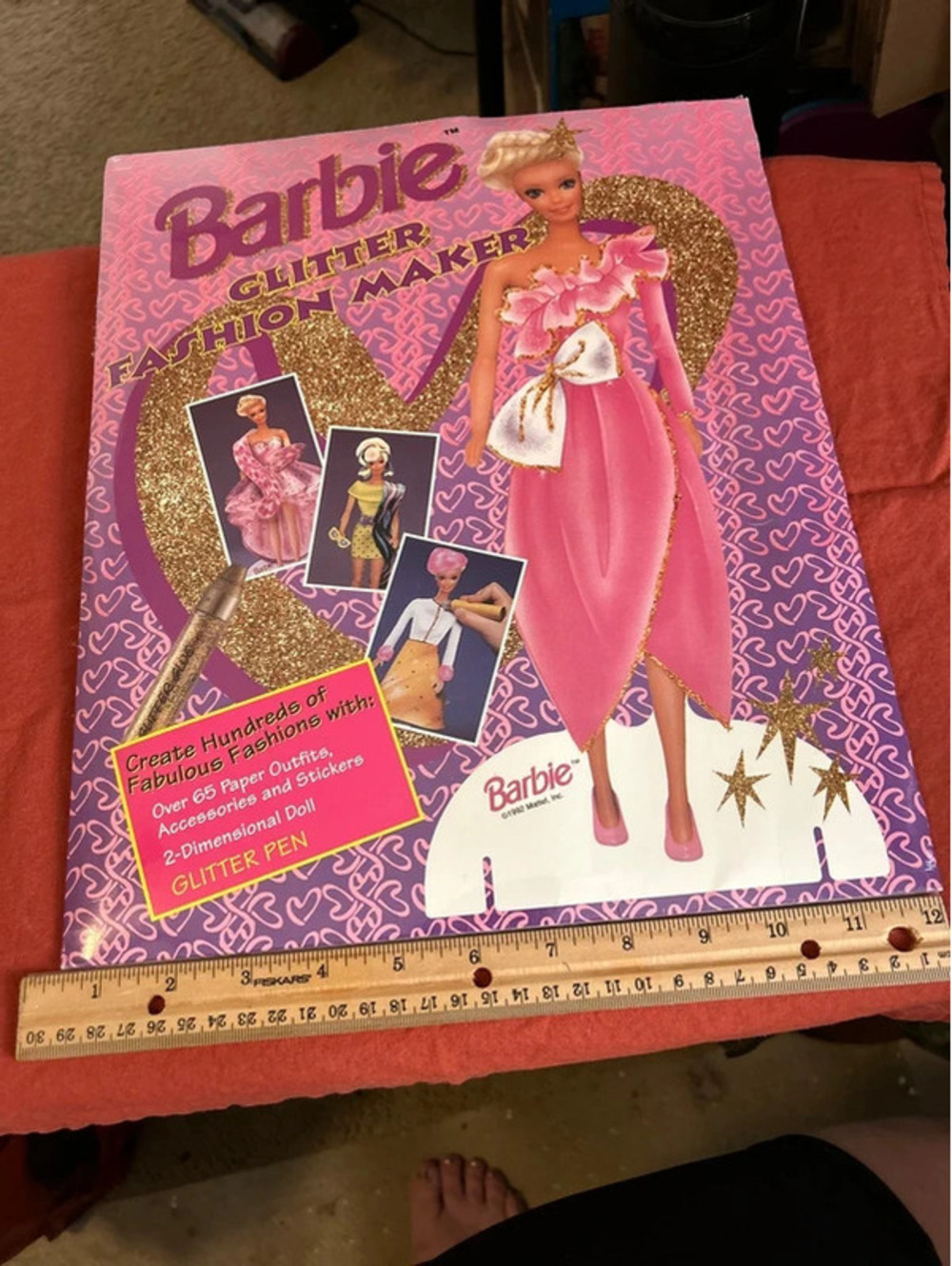 Unopened 1992 Barbie glitter fashion maker